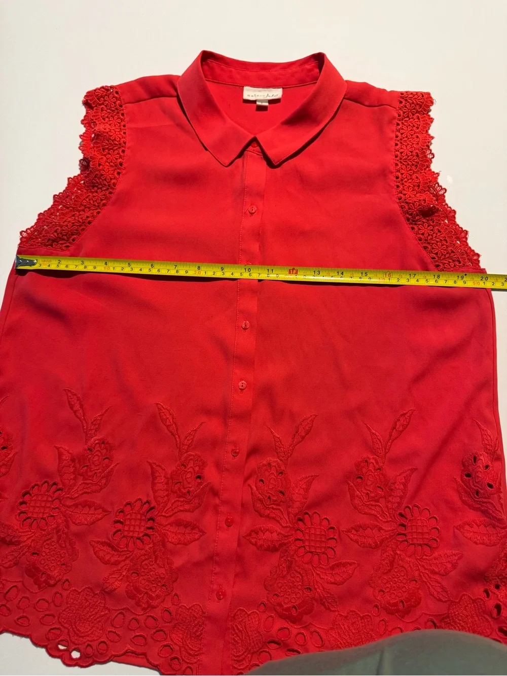 Maison Jules | Poppy Red Sleeveless Button Up Top, Eyelet, Lace Trim, Size L